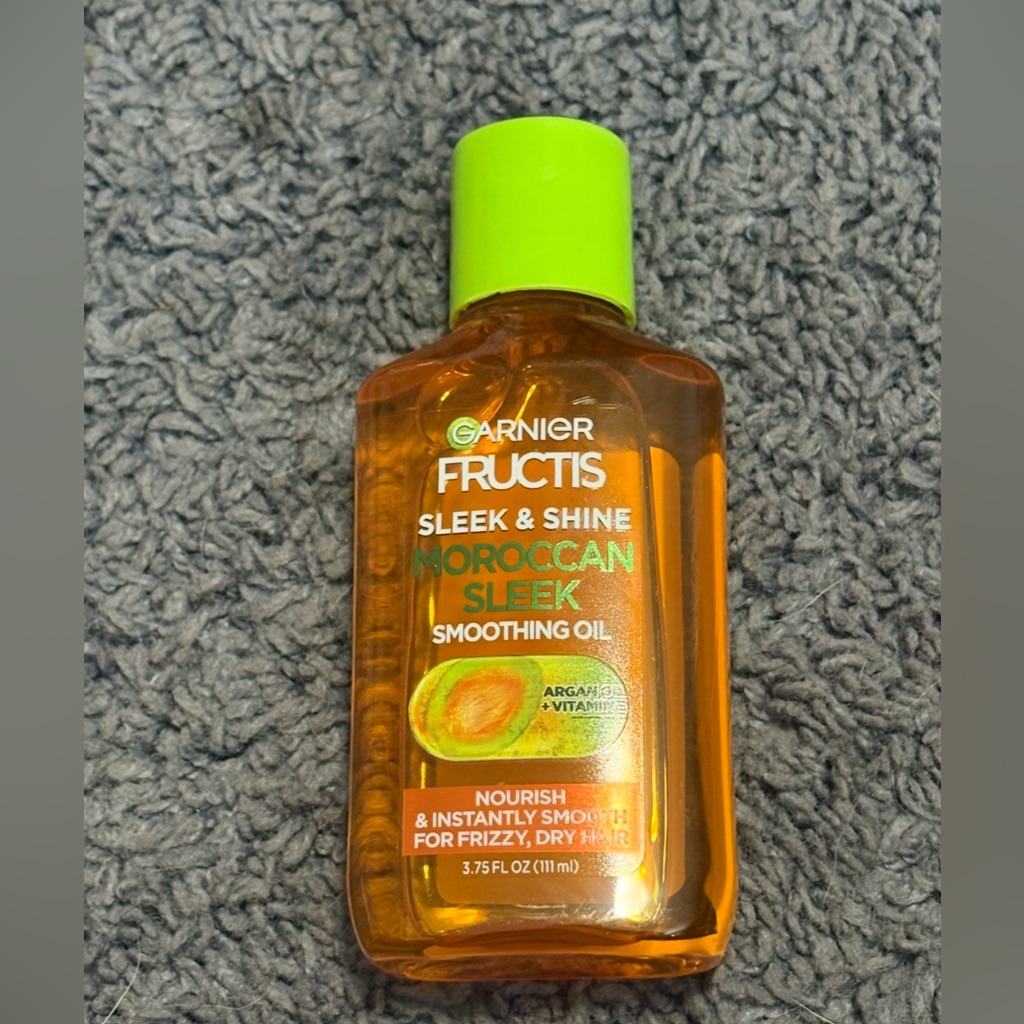Nwt Garnier Fructis Sleek And Shine Moroccan Sleek Smoothing Oil